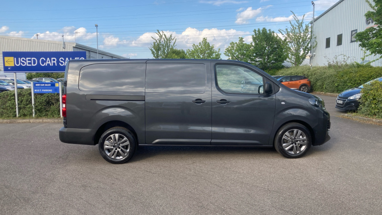 Peugeot Expert Xl Diesel 2.2 BlueHDi 150 Professional Van